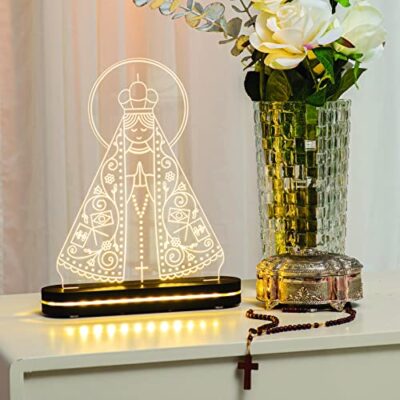 Luminária 3D com a imagem de Nossa Senhora Aparecida.