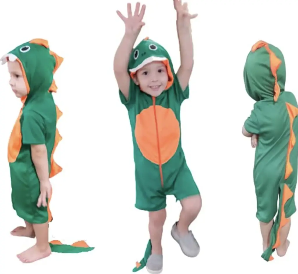 Fantasia em formato de dinossauro para crianças. 