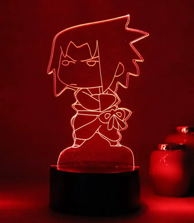 Luminária de LED com vários personagens de Naruto. 