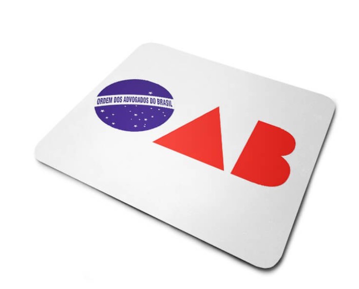 Mouse pad com logotipo da OAB. 